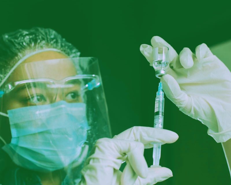 Positivo se mobiliza para arrecadar recursos para hospitais