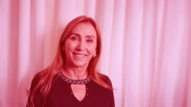 Coluna Ponto de Vista traz “Uma vida construída dentro do Positivo”, por Gilciane Baggio Ortolani