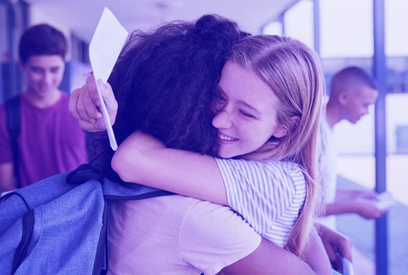 Curso Positivo: quem prepara melhor aprova mais!